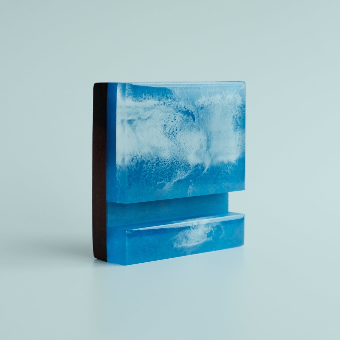 Waves | Phone Stand