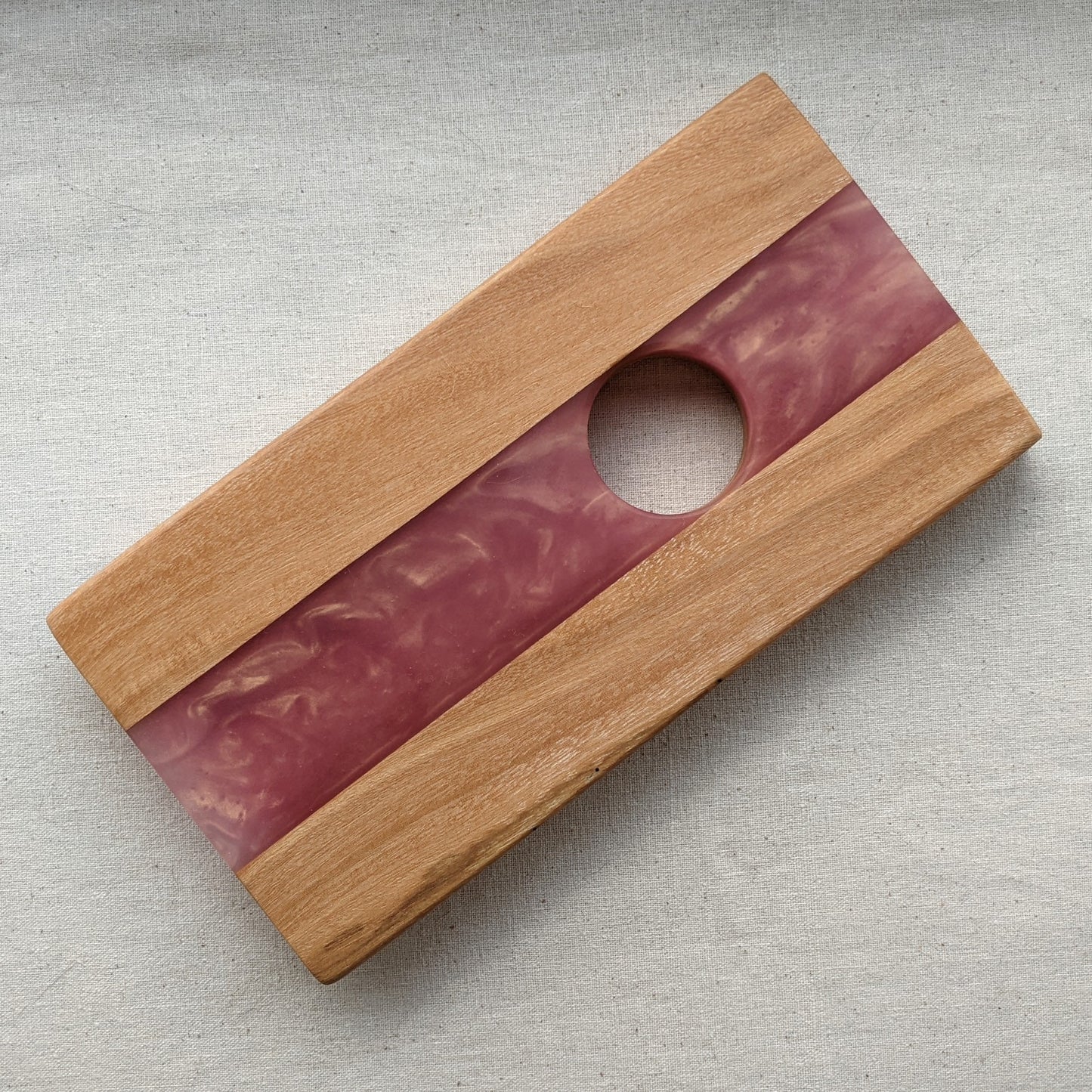 Lyra | Wine Stand